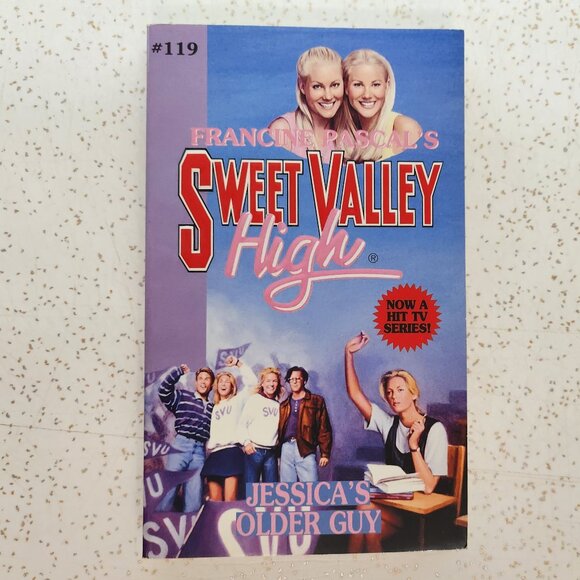 Sweet Valley High # 119 Jessica's Older Guy - Picture 1 of 5
